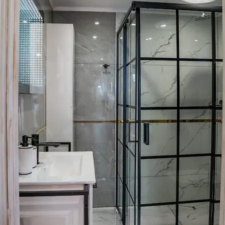 Small Vegas- Jacuzzi And Garten For Exclusive Use Σπίτι διακοπών Kołczewo