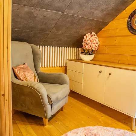 Σπίτι διακοπών Small Vegas- Jacuzzi And Garten For Exclusive Use Kołczewo